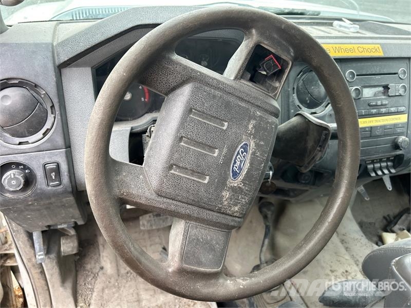 Ford F-350 Egyéb