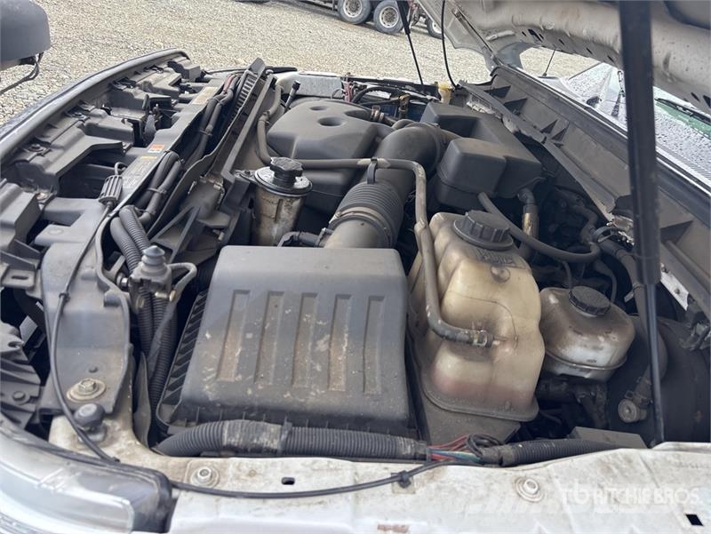 Ford F-350 Vezetőfülke és belső tartozékok