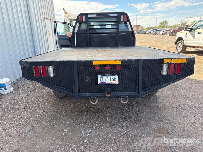 Ford F-350 Camion plateau