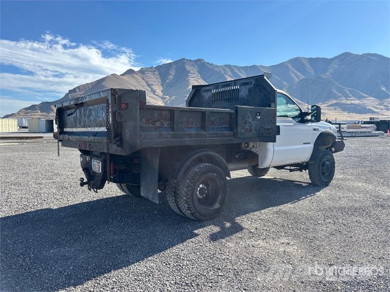 Ford F-350 ダンプ