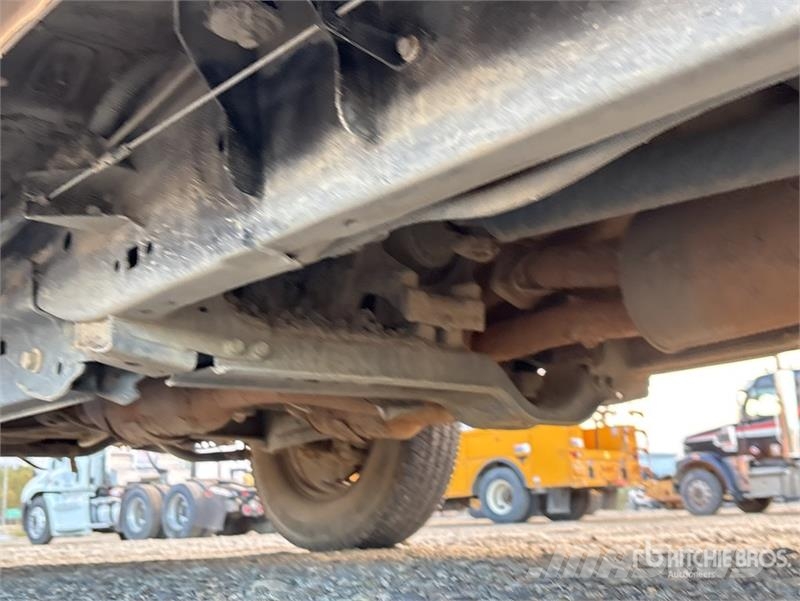 Ford F-350 Flatbed kamyonlar