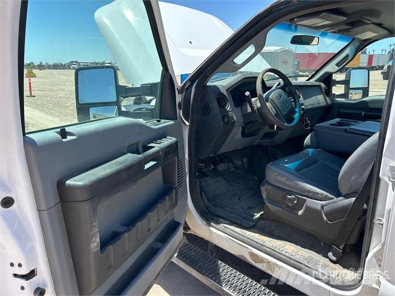 Ford F-350 Flakbilar