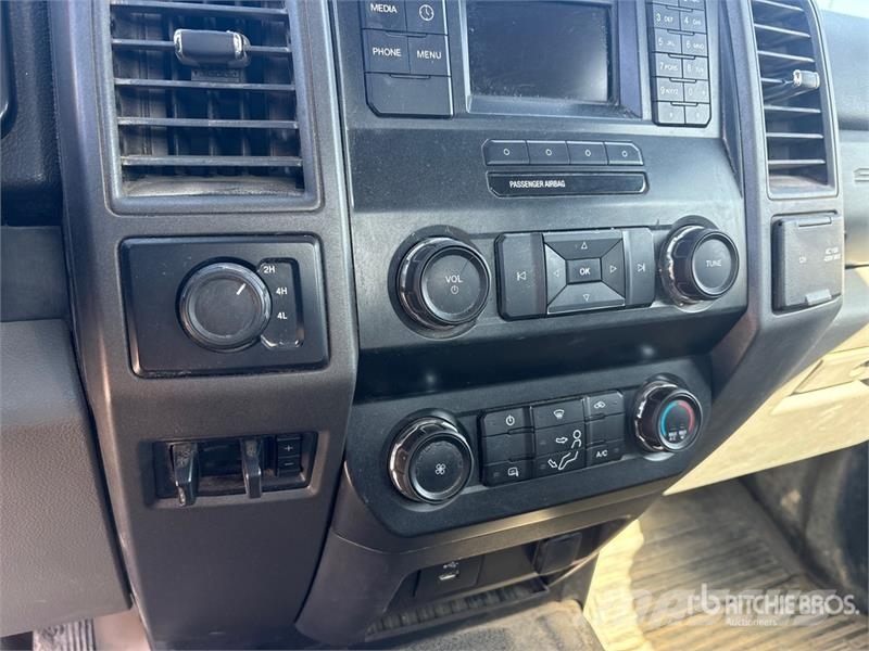Ford F-350 Platte bakwagens
