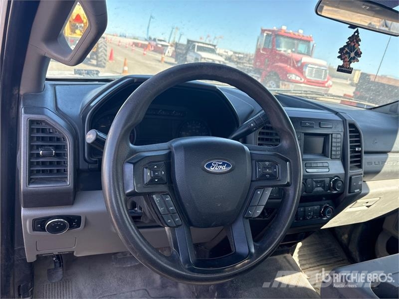 Ford F-350 Platte bakwagens
