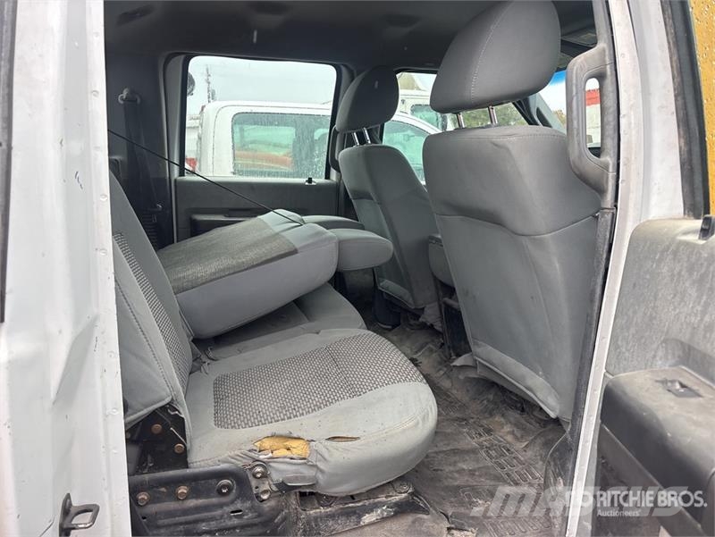 Ford F-350 شاحنات مسطحة/مفصلية الجوانب