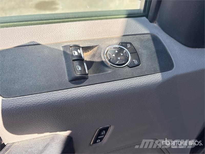 Ford F-350 Platte bakwagens