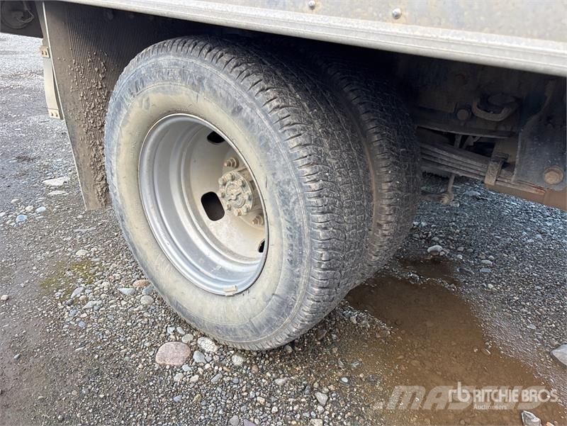 Ford F-350 Flatbed kamyonlar