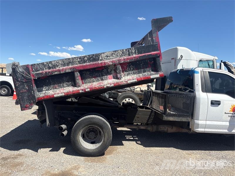 Ford F-350 Φορτηγά Ανατροπή