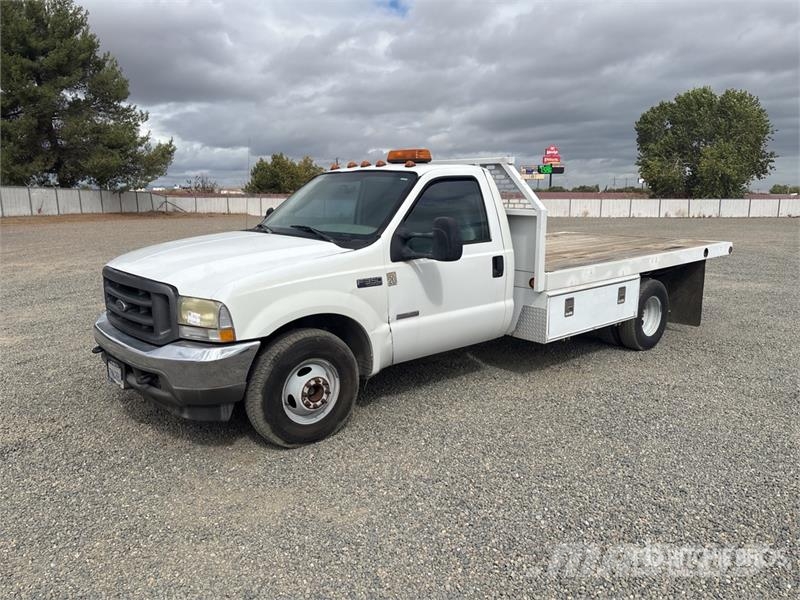 Ford F-350 Platformas/izkraušana no sāniem