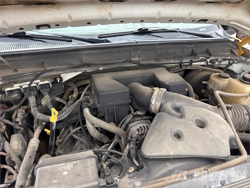 Ford F-350 شاحنات مسطحة/مفصلية الجوانب