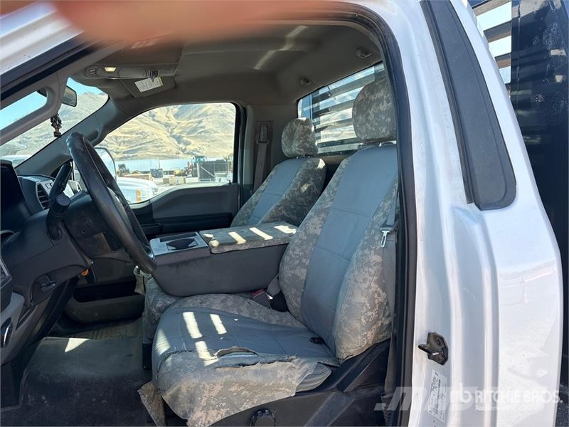 Ford F-350 Platte bakwagens