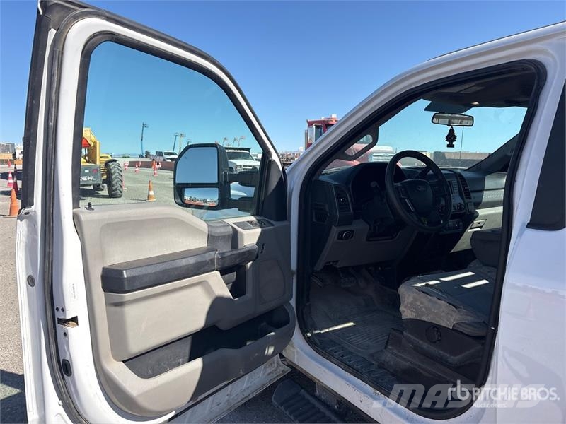 Ford F-350 Platte bakwagens