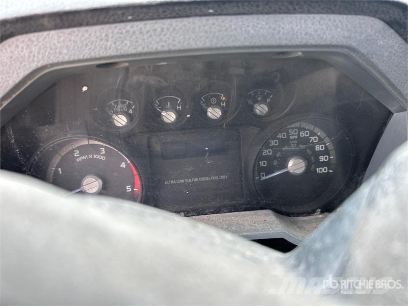 Ford F-350 Egyéb