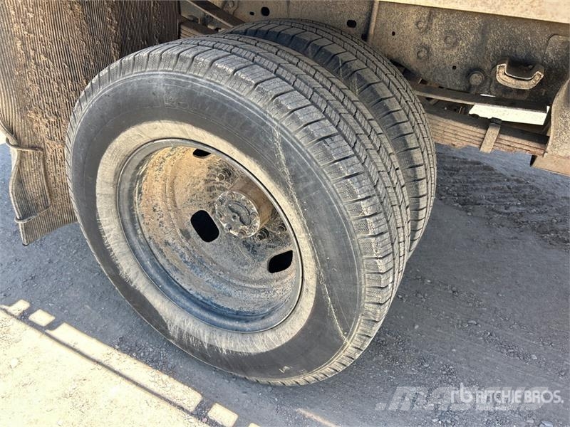Ford F-350 Flakbilar