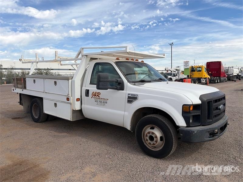Ford F-350 Platós / Ponyvás teherautók