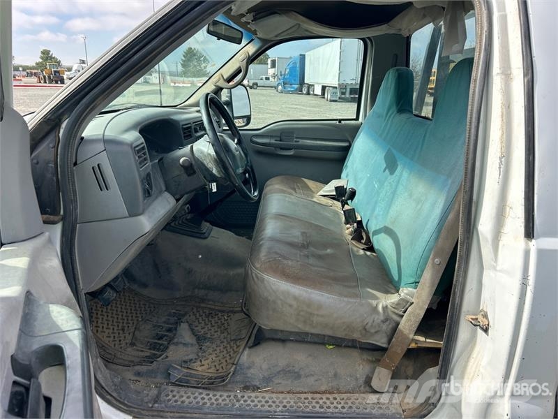Ford F-350 Flakbilar