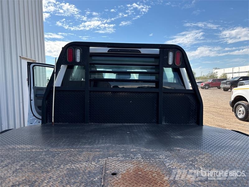 Ford F-350 Camion plateau