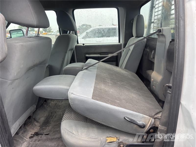 Ford F-350 شاحنات مسطحة/مفصلية الجوانب