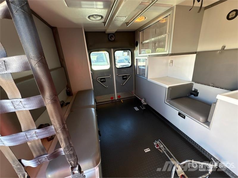 Ford F-350 4x4 Ambulance Rešilni avtomobili