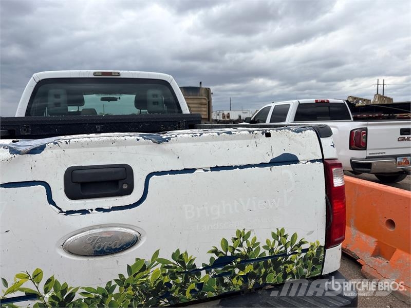Ford F-350 4x4 Extended Cab Pickup Άλλα Vans