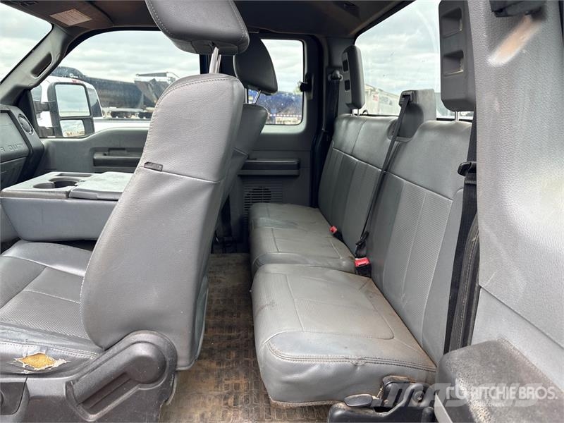Ford F-350 4x4 Extended Cab Pickup Άλλα Vans