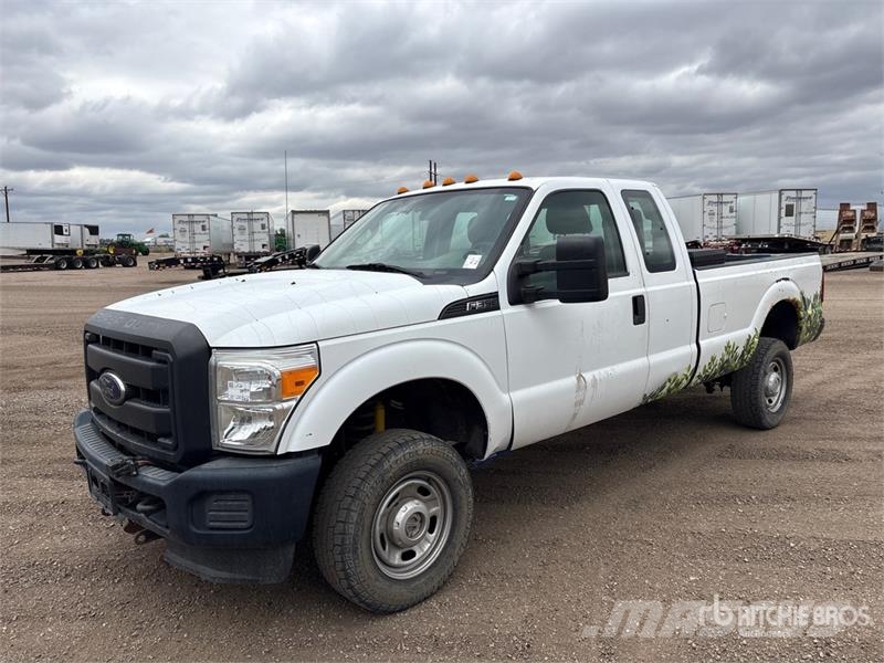 Ford F-350 4x4 Extended Cab Pickup Άλλα Vans