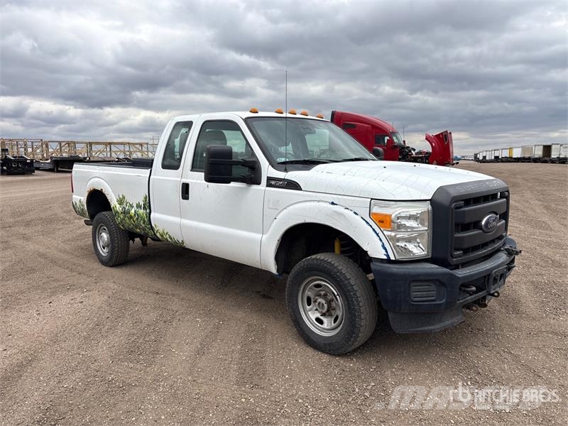 Ford F-350 4x4 Extended Cab Pickup Άλλα Vans