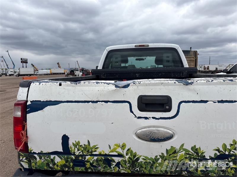 Ford F-350 4x4 Extended Cab Pickup Άλλα Vans
