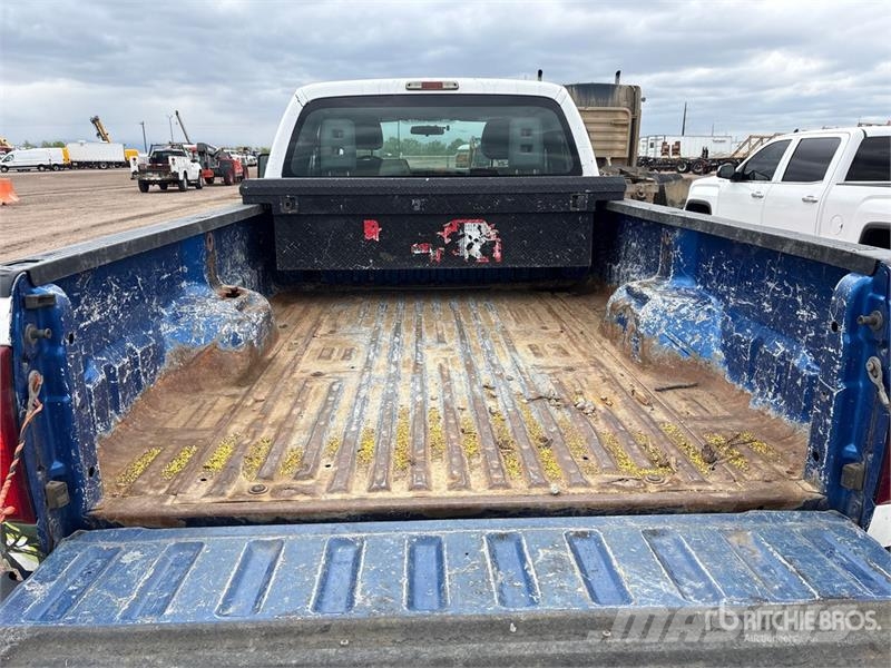 Ford F-350 4x4 Extended Cab Pickup Άλλα Vans