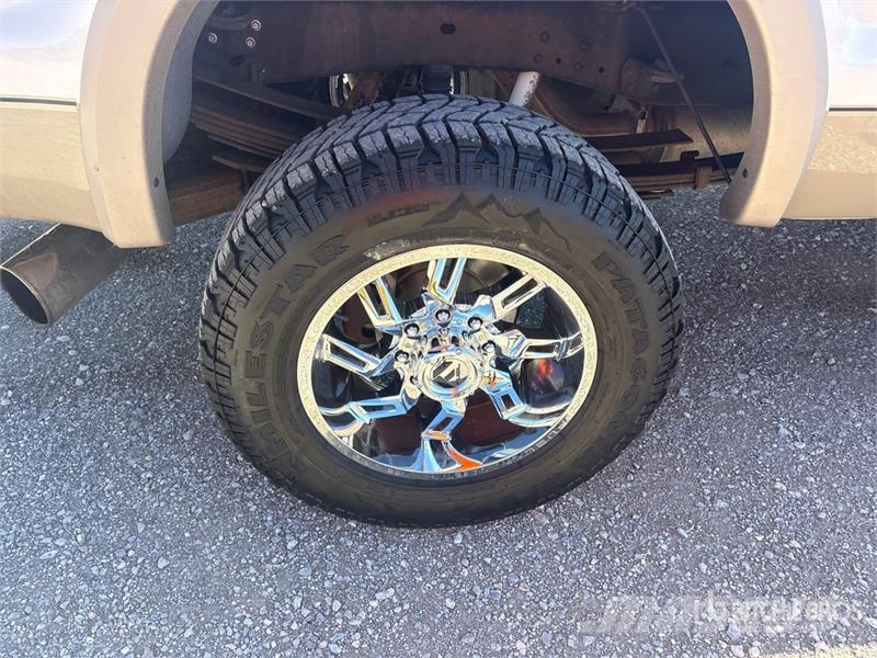 Ford F-350 King Ranch 4x4 Crew Cab Pickup Autre fourgon / utilitaire