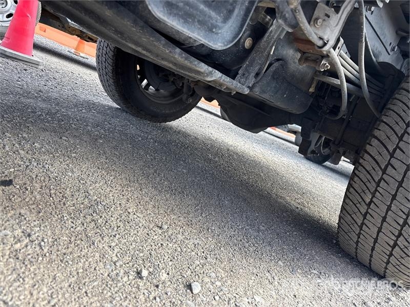 Ford F-350 Lariat 4x4 Crew Cab Pickup Otras furgonetas