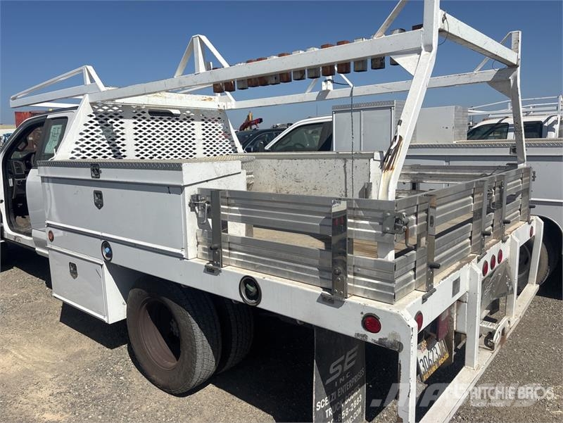 Ford F-350 XL 4x2 Extended Cab Flatbed Truck Platte bakwagens
