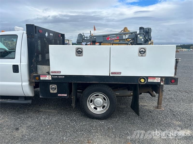 Ford F-350 XL 4x2 Service Truck 市政车