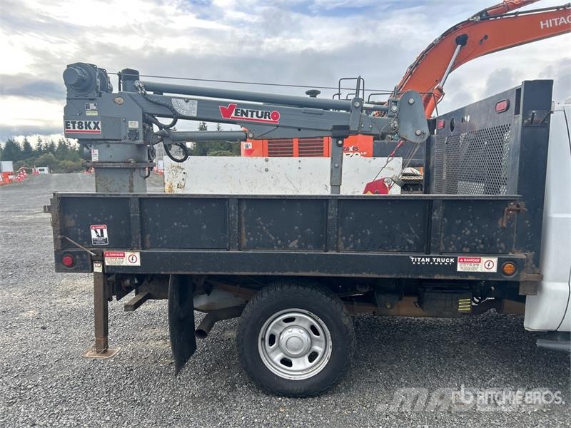 Ford F-350 XL 4x2 Service Truck 市政车