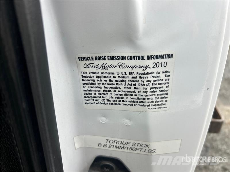 Ford F-350 XL 4x2 Service Truck 市政车