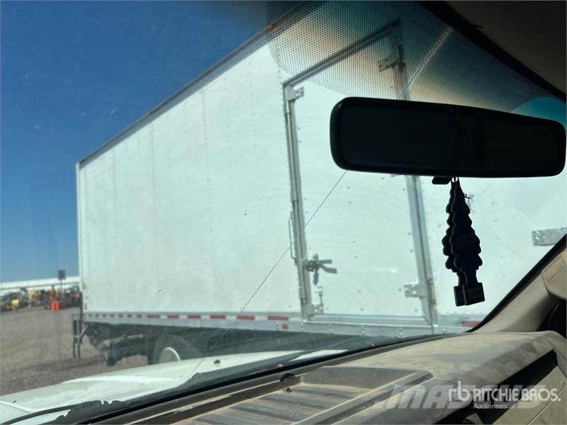 Ford F-350 XL 4x2 Utility Truck (Inoperable) شاحنات خفيفة/مفصلية الجوانب