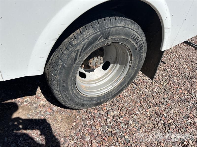 Ford F-350 XL 4x2 Utility Truck (Inoperable) شاحنات خفيفة/مفصلية الجوانب