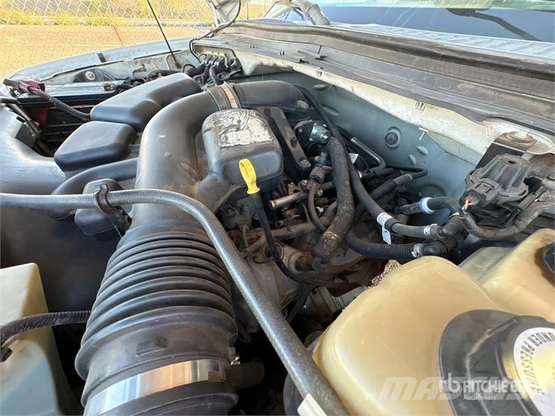 Ford F-350 XL 4x2 Utility Truck Prekucniki