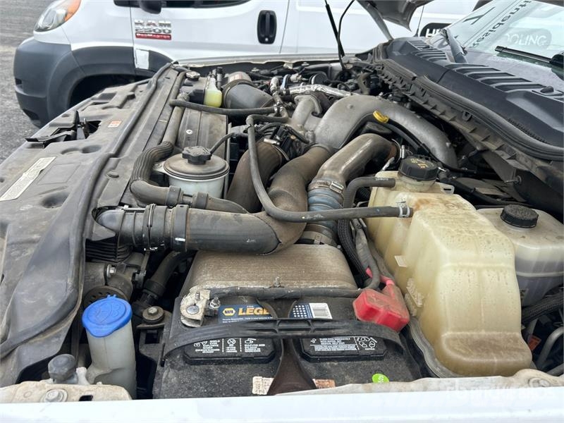 Ford F-350 XL 4x2 Utility Truck Utilitaire benne