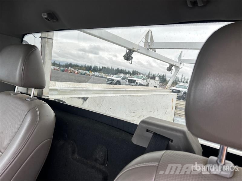 Ford F-350 XL 4x2 Utility Truck Utilitaire benne