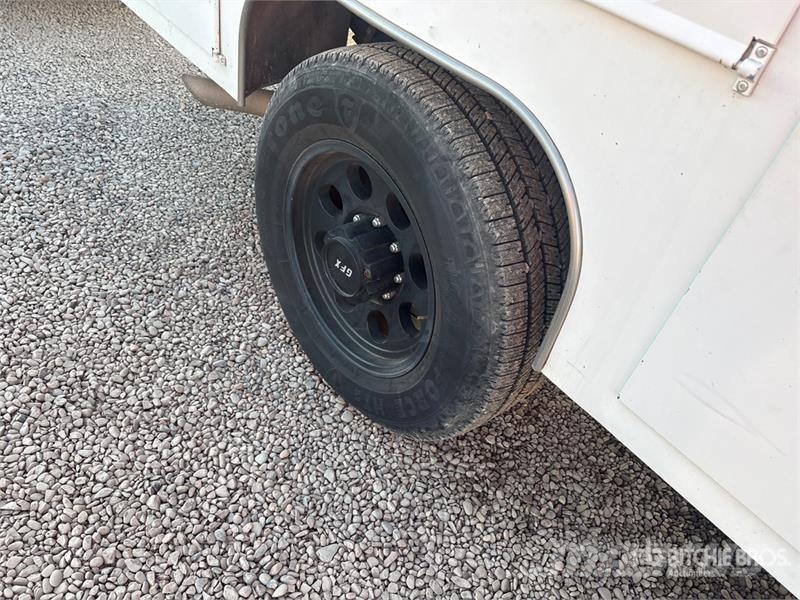 Ford F-350 XL 4x2 Utility Truck Prekucniki