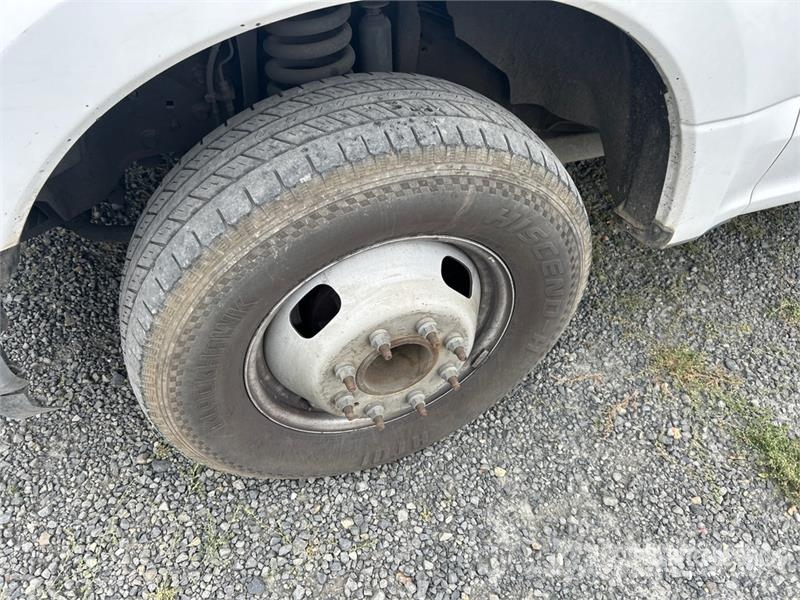 Ford F-350 XL 4x2 Utility Truck Utilitaire benne