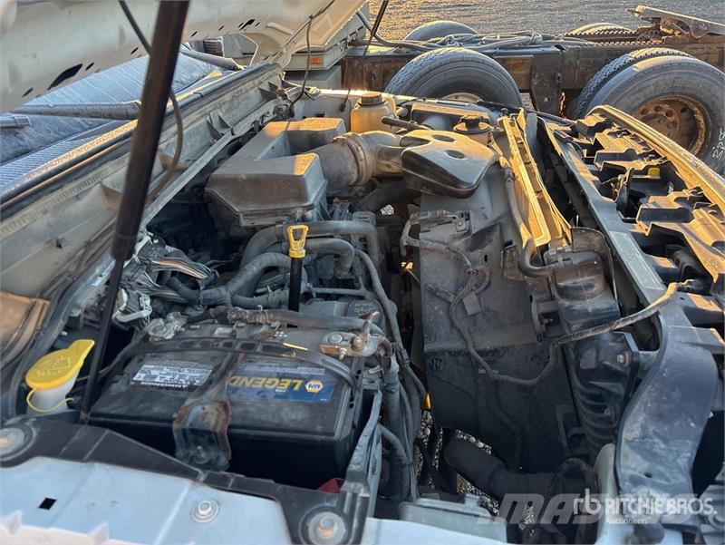 Ford F-350 XL 4x4 Crew Cab Flatbed Truck (Inoperable) Platformas/izkraušana no sāniem
