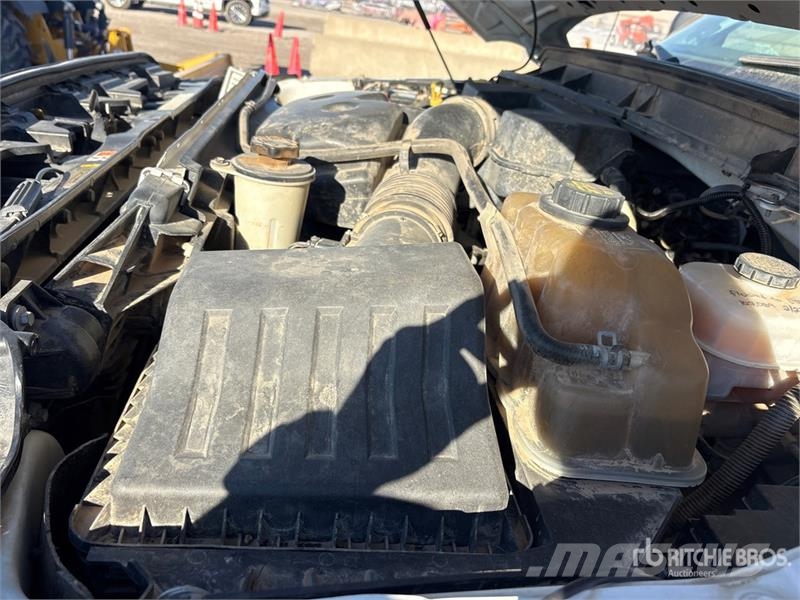 Ford F-350 XL 4x4 Crew Cab Utility Truck Flakbilar/Pickuper