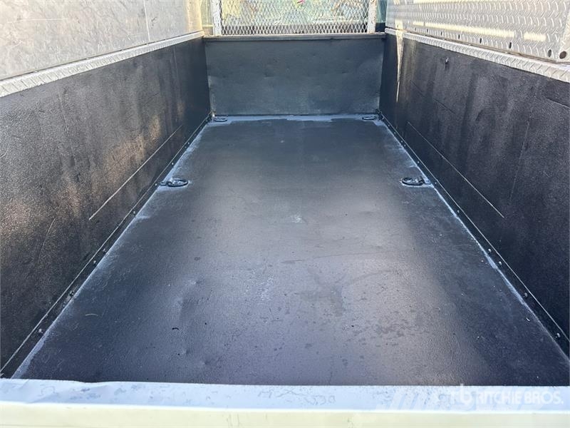 Ford F-350 XL 4x4 Crew Cab Utility Truck Pick up/Dropside