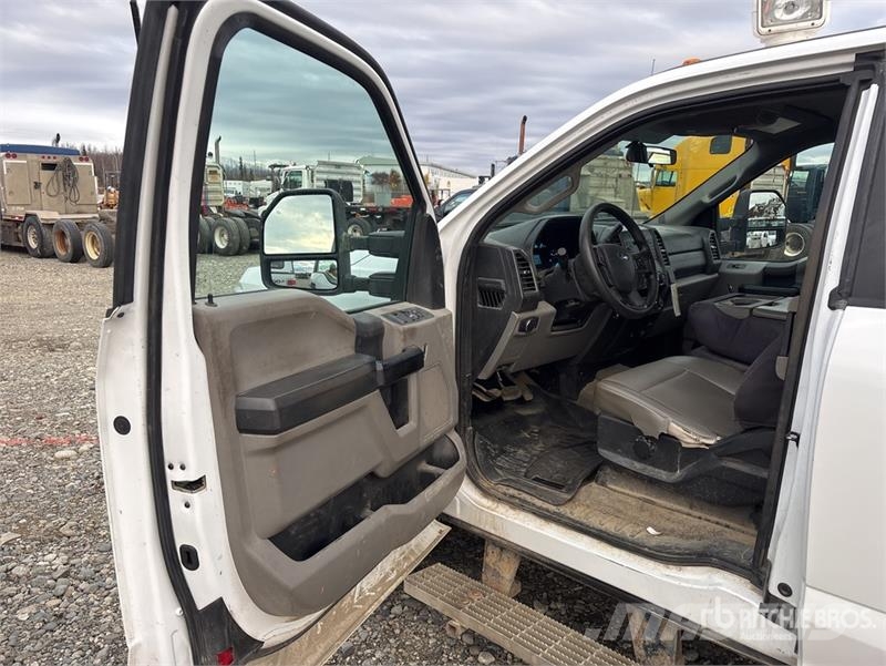 Ford F-350 XL 4x4 Extended Cab Utility Truck Pick up/Dropside