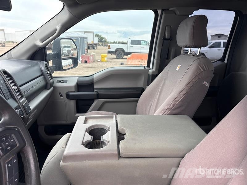 Ford F-350 XL 4x4 Extended Cab Pickup Ostalo