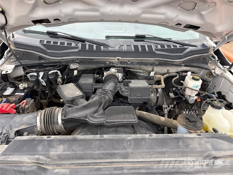 Ford F-350 XL 4x4 Extended Cab Pickup Ostalo