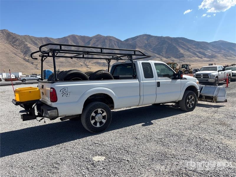 Ford F-350 XL 4x4 Extended Cab Pickup Άλλα Vans