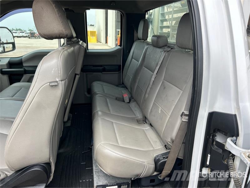 Ford F-350 XL 4x4 Extended Cab Service Truck Vehículos municipales multiusos